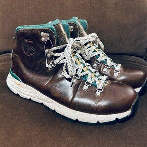 Danner Boots Mountain 600 Portland Timbers Hiking Style 62269 Men’s Sz 11 US 45